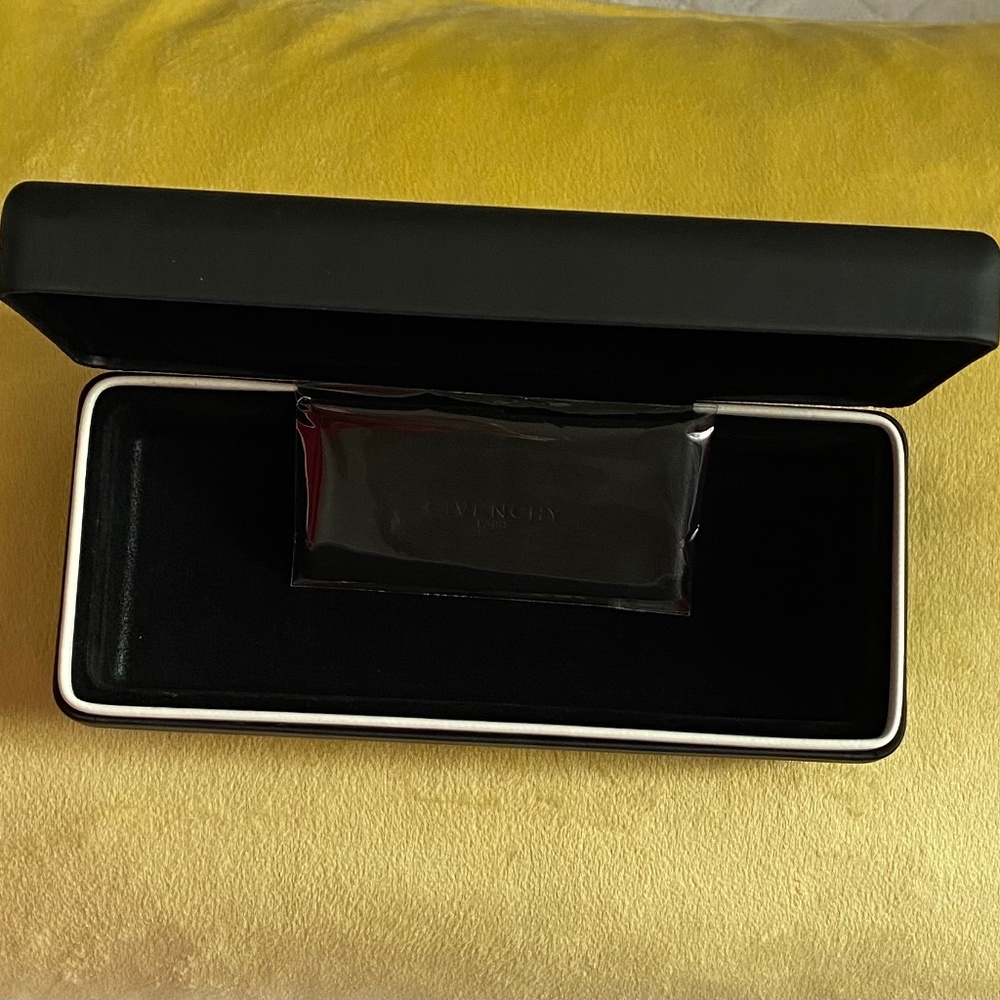 Givenchy Black Hardshell Eyeglass/Sunglasses Case - image 2
